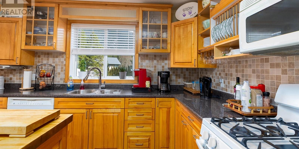 3009 SOLOMON WAY Terrace Photo 11 3009 SOLOMON WAY Terrace Photo 11